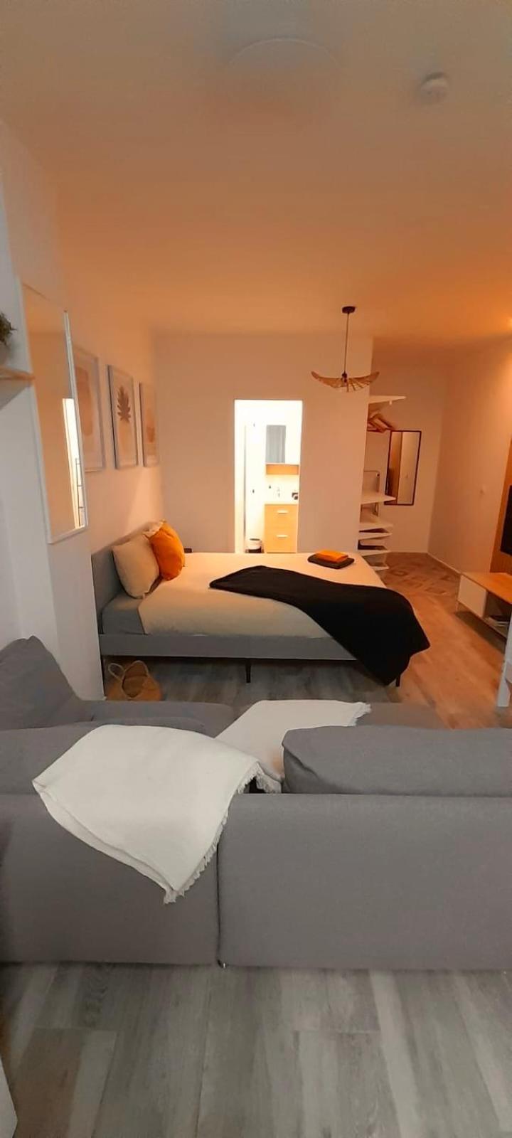 מאלגה El Apartamentito De Zamarrilla Parking Gratis Incluido מראה חיצוני תמונה